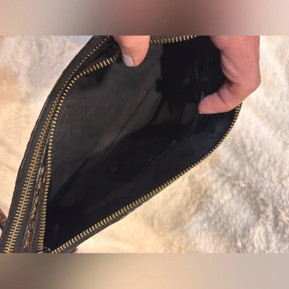 COACH F37172 Crosby Crossbody and Zip Around Wallet Set - Picture 9 of 16